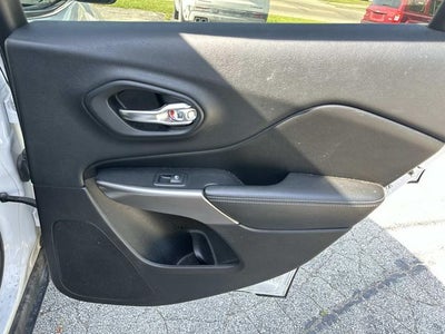 2019 Jeep Cherokee Latitude FWD