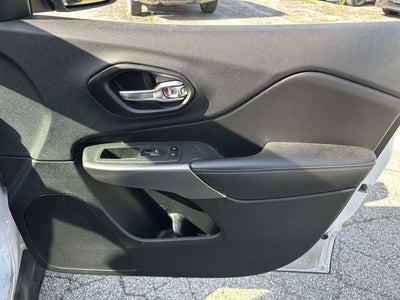 2019 Jeep Cherokee Latitude FWD