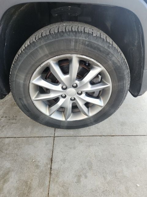 Used 2018 Jeep Cherokee Limited with VIN 1C4PJMDB1JD599435 for sale in Saint Clair, MI