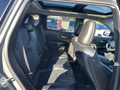 2023 Jeep Cherokee Altitude Lux 4x4