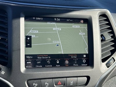 2023 Jeep Cherokee Altitude Lux 4x4