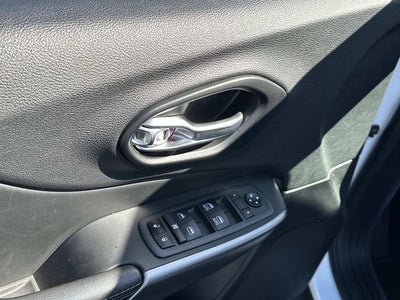 2022 Jeep Cherokee Latitude Lux 4x4