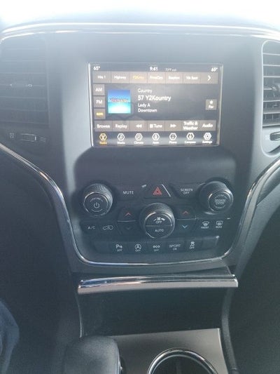 2018 Jeep Grand Cherokee Laredo E 4x4