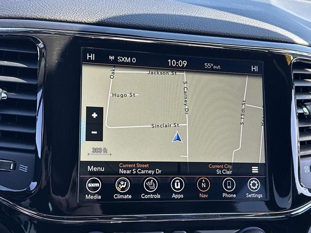 2021 Jeep Grand Cherokee Laredo X 4x4