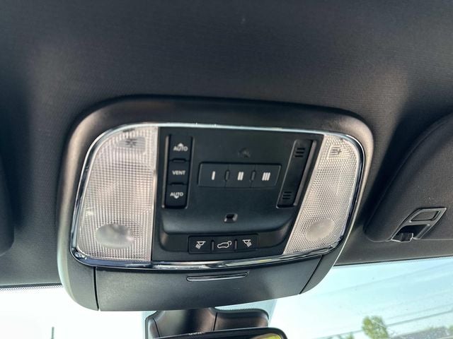 2021 Jeep Grand Cherokee 80th Anniversary Edition