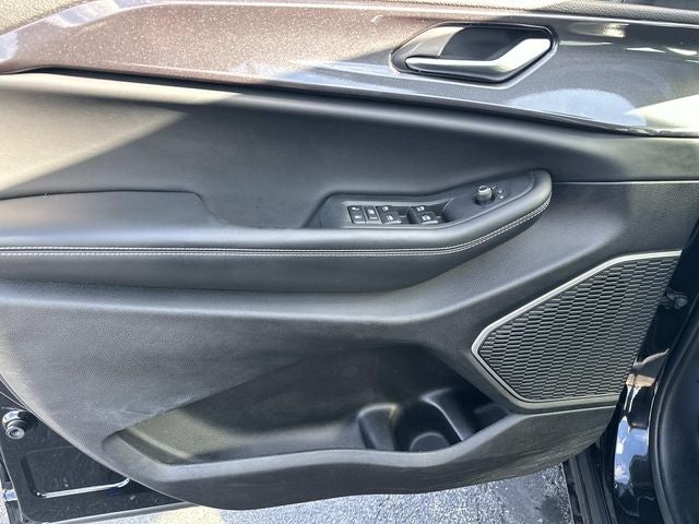 2022 Jeep Grand Cherokee Laredo 4x4