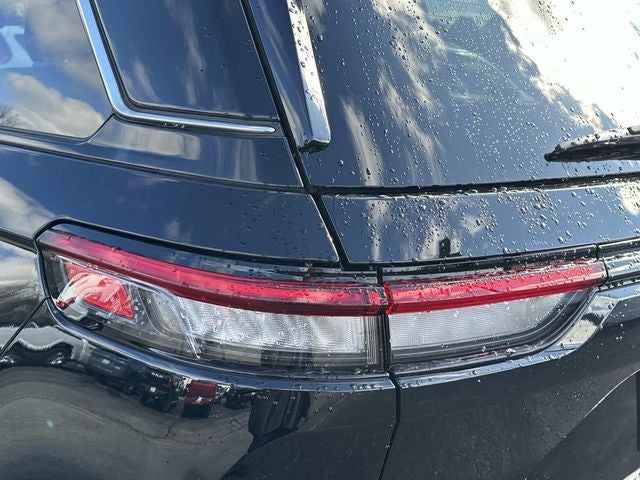 2022 Jeep Grand Cherokee Laredo 4x4