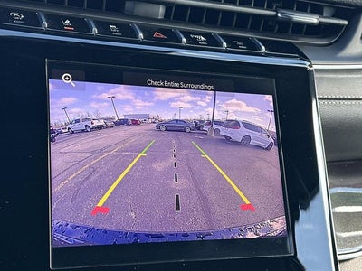 2022 Jeep Grand Cherokee Laredo 4x4