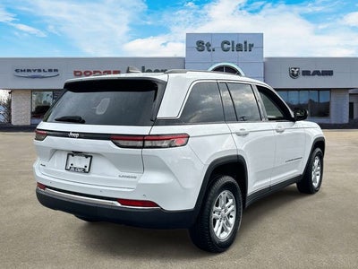 2023 Jeep Grand Cherokee Laredo 4x4