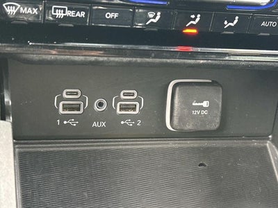 2023 Jeep Grand Cherokee Laredo 4x4