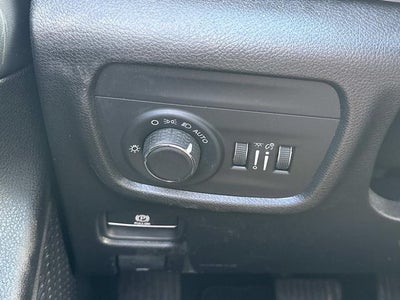 2023 Jeep Grand Cherokee Laredo 4x4
