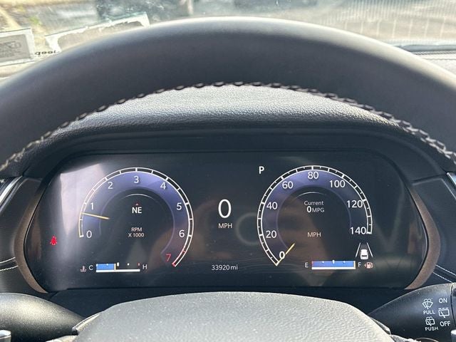 2023 Jeep Grand Cherokee Laredo 4x4