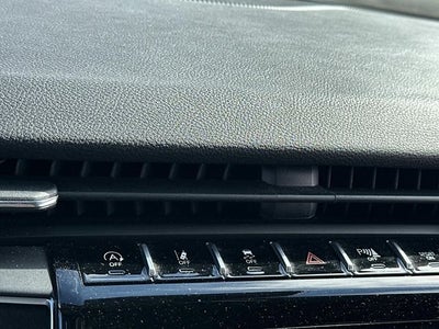 2023 Jeep Grand Cherokee Laredo 4x4