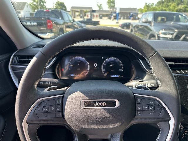 2023 Jeep Grand Cherokee Laredo X