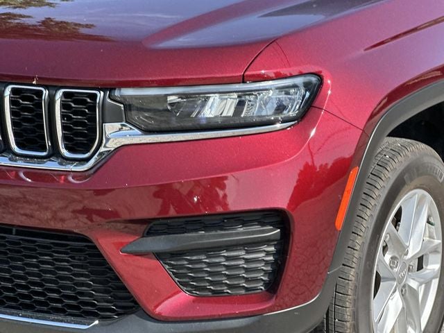 2023 Jeep Grand Cherokee Laredo X