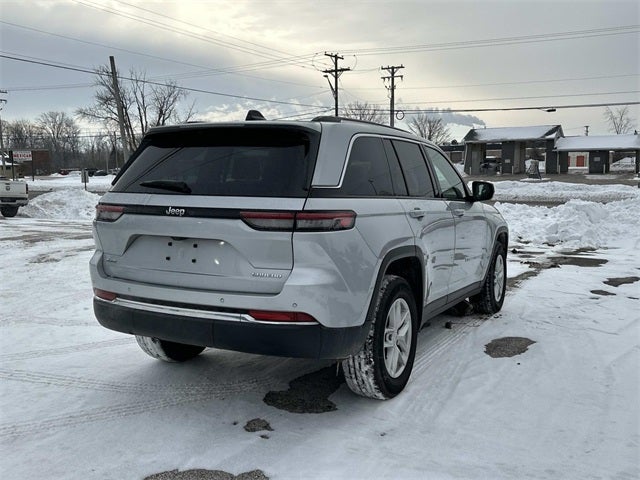 2024 Jeep Grand Cherokee Laredo X 4x4