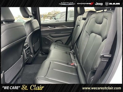 2025 Jeep Grand Cherokee GRAND CHEROKEE LIMITED 4X4