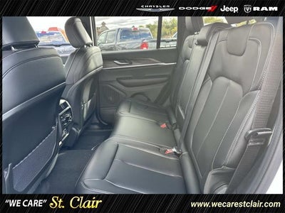 2025 Jeep Grand Cherokee GRAND CHEROKEE LIMITED 4X4