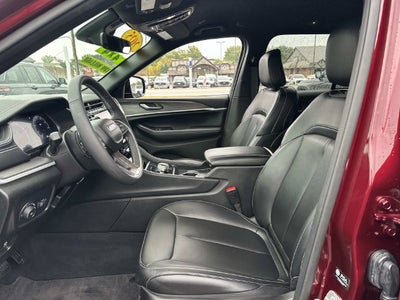 2025 Jeep Grand Cherokee Limited 4x4