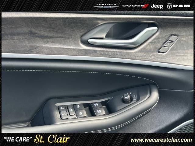 2026 Jeep Grand Cherokee GRAND CHEROKEE LIMITED RESERVE 4X4