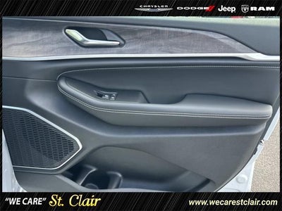 2026 Jeep Grand Cherokee GRAND CHEROKEE LIMITED RESERVE 4X4
