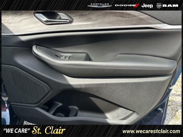 2027 Jeep Grand Cherokee Limited