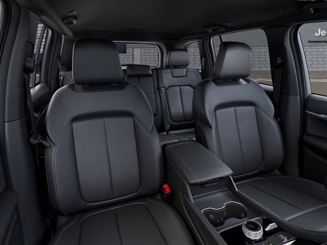 2027 Jeep Grand Cherokee GRAND CHEROKEE LIMITED 4X4