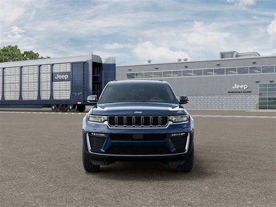 2027 Jeep Grand Cherokee GRAND CHEROKEE LIMITED 4X4