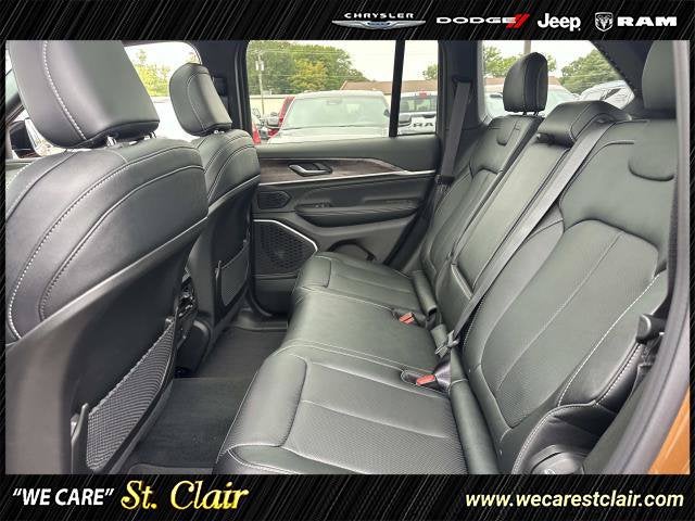 2027 Jeep Grand Cherokee GRAND CHEROKEE LIMITED RESERVE 4X4