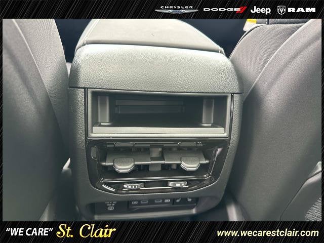 2027 Jeep Grand Cherokee GRAND CHEROKEE LIMITED RESERVE 4X4