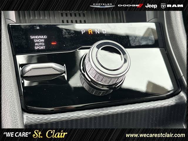 2027 Jeep Grand Cherokee GRAND CHEROKEE LIMITED RESERVE 4X4
