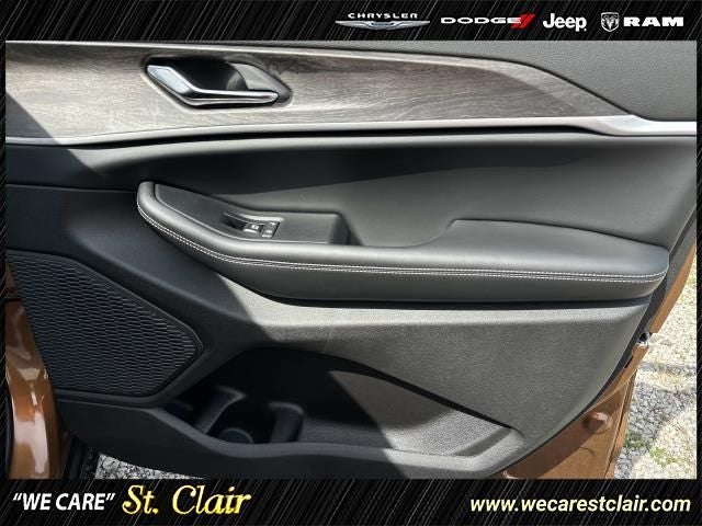 2027 Jeep Grand Cherokee Limited