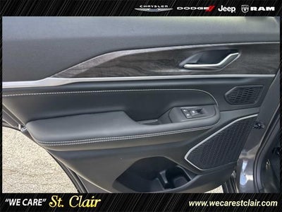 2026 Jeep Grand Cherokee GRAND CHEROKEE LIMITED RESERVE 4X4