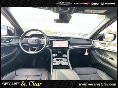 2027 Jeep Grand Cherokee GRAND CHEROKEE LIMITED 4X4