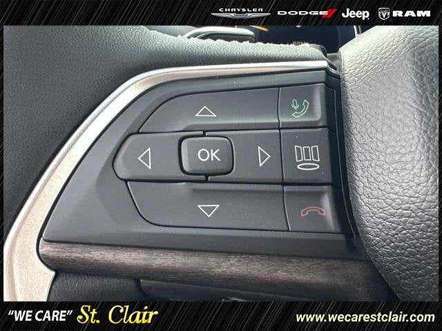 2027 Jeep Grand Cherokee GRAND CHEROKEE LIMITED 4X4