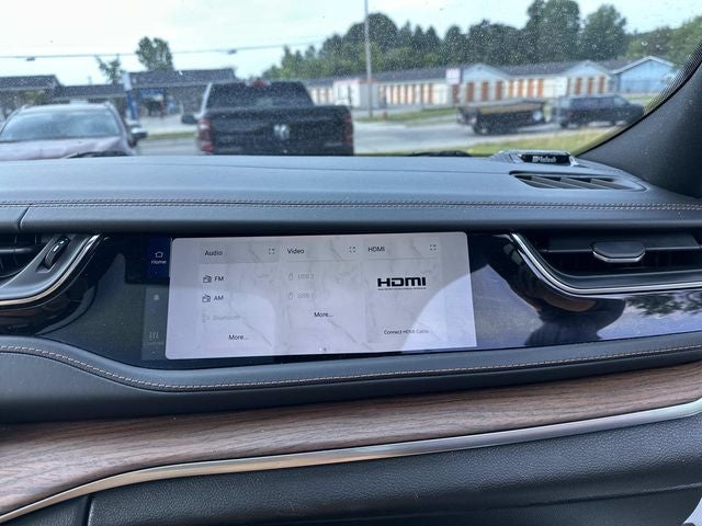 2022 Jeep Grand Cherokee Summit 4x4