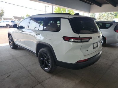2023 Jeep Grand Cherokee L Altitude 4x4