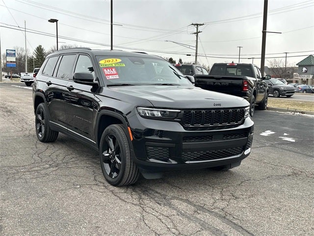 2023 Jeep Grand Cherokee L Altitude 4x4