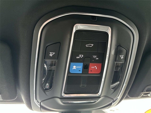 2023 Jeep Grand Cherokee L Altitude 4x4