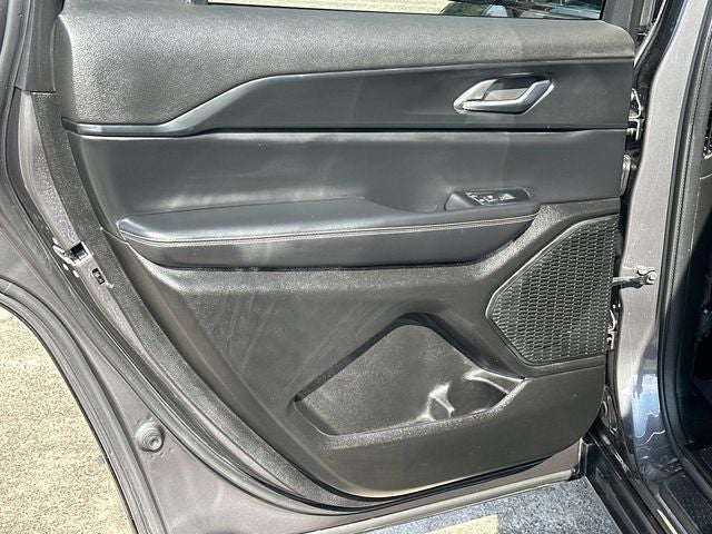 2023 Jeep Grand Cherokee L Laredo 4x4
