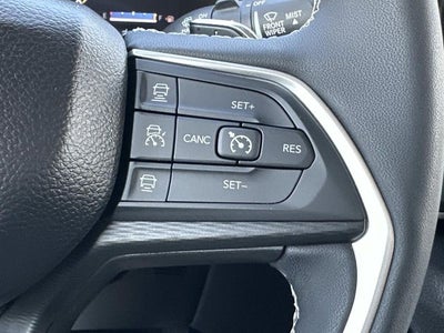 2023 Jeep Grand Cherokee L Laredo 4x4