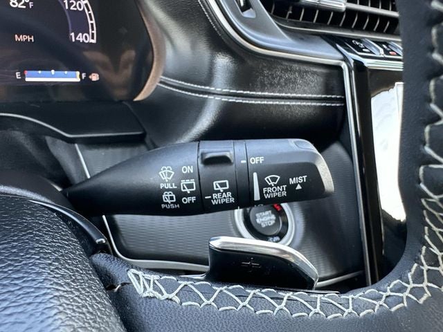 2023 Jeep Grand Cherokee L Laredo 4x4