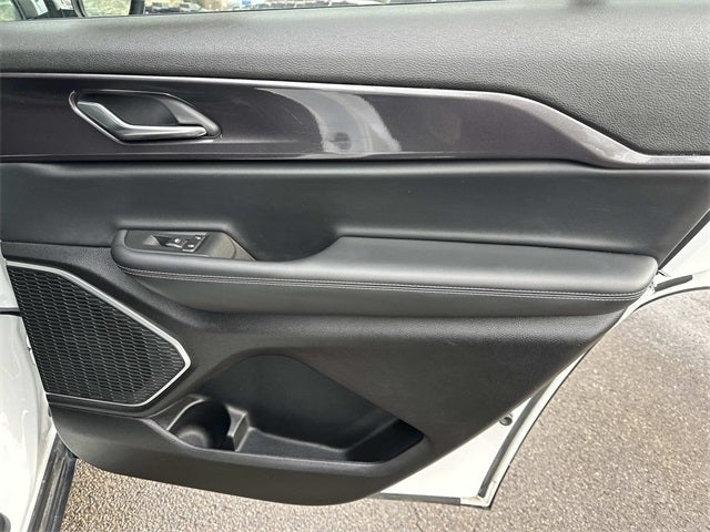 2021 Jeep Grand Cherokee L Laredo 4x4