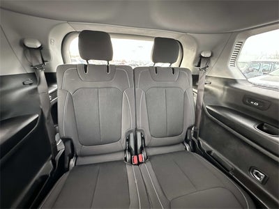 2021 Jeep Grand Cherokee L Laredo 4x4