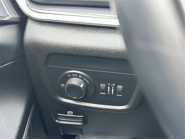 2021 Jeep Grand Cherokee L Laredo 4x4