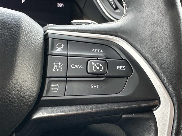 2021 Jeep Grand Cherokee L Laredo 4x4