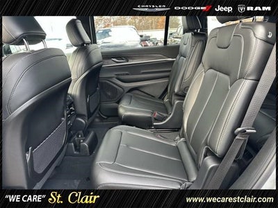 2025 Jeep Grand Cherokee GRAND CHEROKEE L LIMITED 4X4