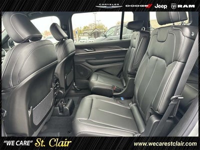 2025 Jeep Grand Cherokee GRAND CHEROKEE L LIMITED 4X4