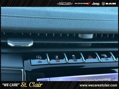 2025 Jeep Grand Cherokee GRAND CHEROKEE L LIMITED 4X4