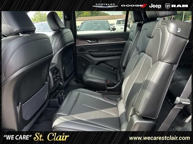 2027 Jeep Grand Cherokee GRAND CHEROKEE L LIMITED 4X4